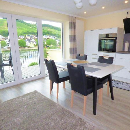 Ferienhaus Moselpromenade Zell an der Mosel Ngoại thất bức ảnh