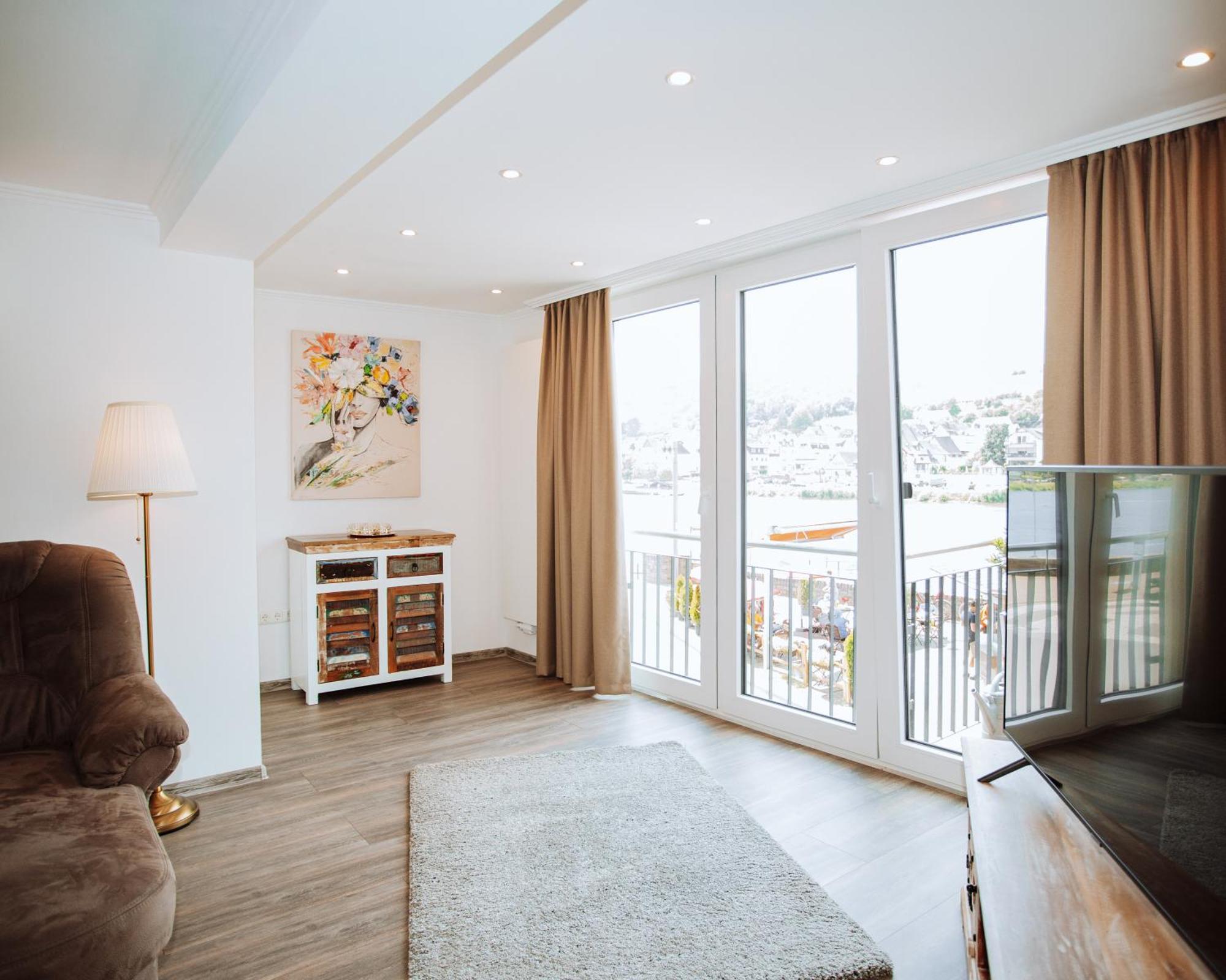Ferienhaus Moselpromenade Zell an der Mosel Ngoại thất bức ảnh