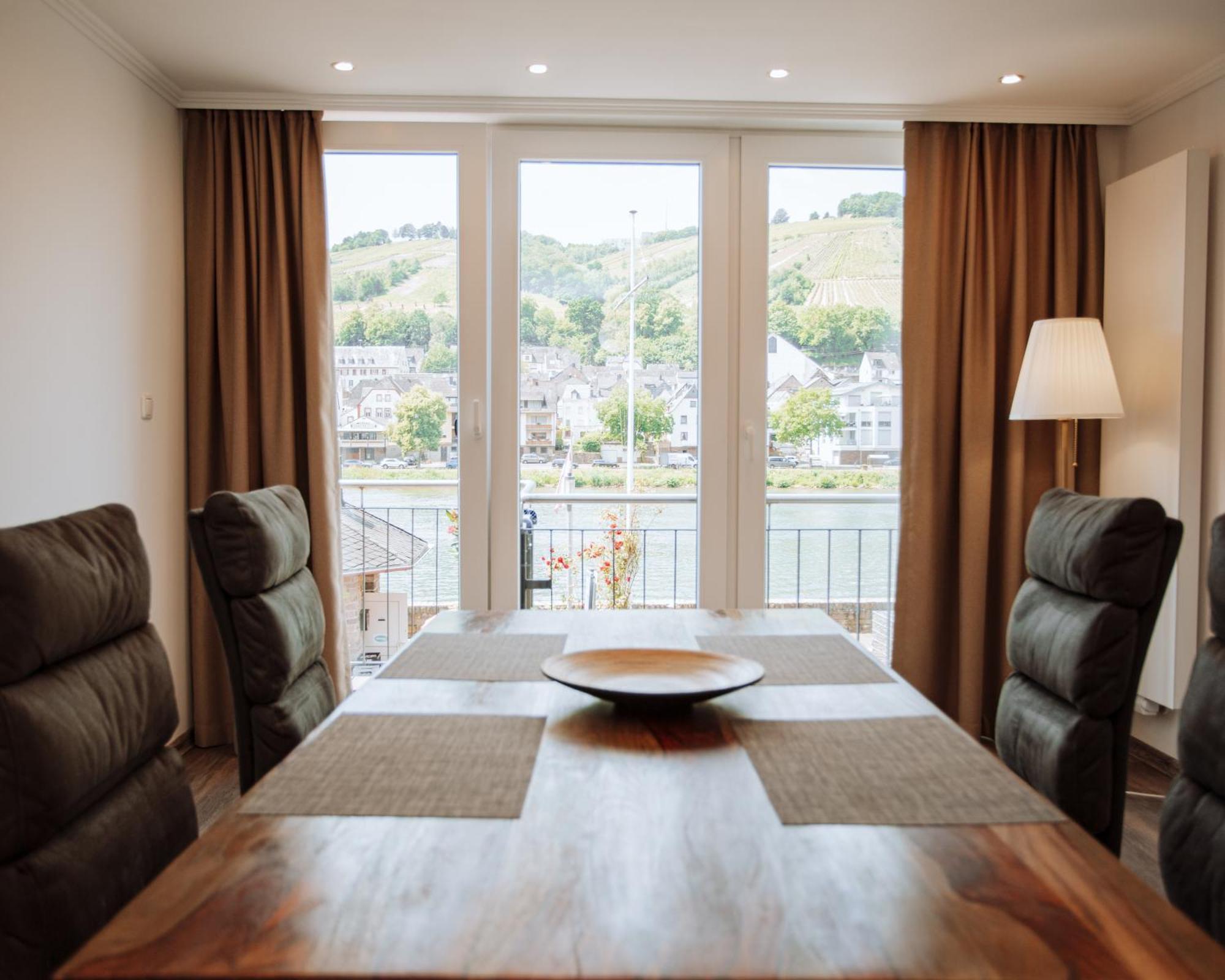 Ferienhaus Moselpromenade Zell an der Mosel Ngoại thất bức ảnh